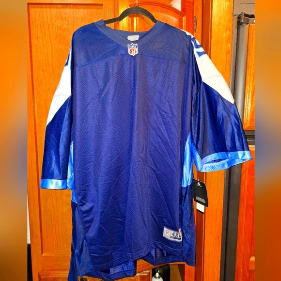 A ProLine Tennessee Titans #98 Simmons jersey in a men's size 4XL. NWT - Picture 1 of 6